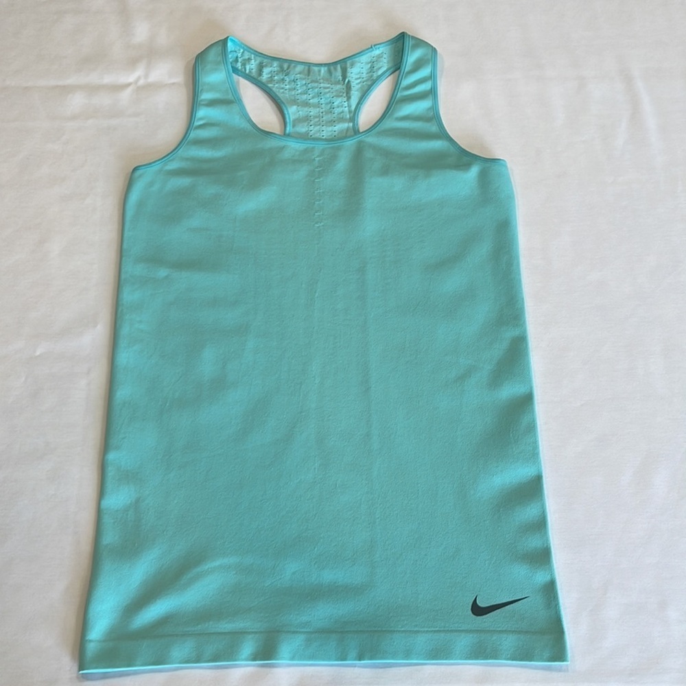 NIKE Pro Dri Fit Seamless Racerback - Picture 1 of 14